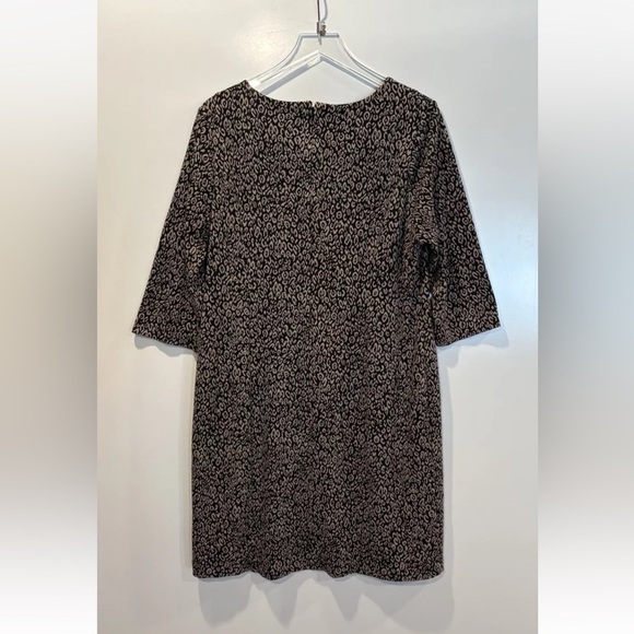 Chico's So Slimming Animal Print Sheath Dress Women’s Size 14 (1330) - Picture 2 of 4